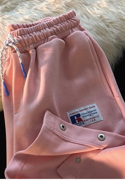 Casual γυναικείο σορτς με έμβλημα και κουμπιά