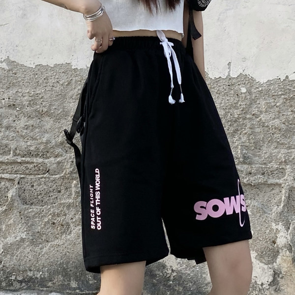 Γυναικείο σορτς με επιγραφές και κορδόνια σ δύο χρώματα