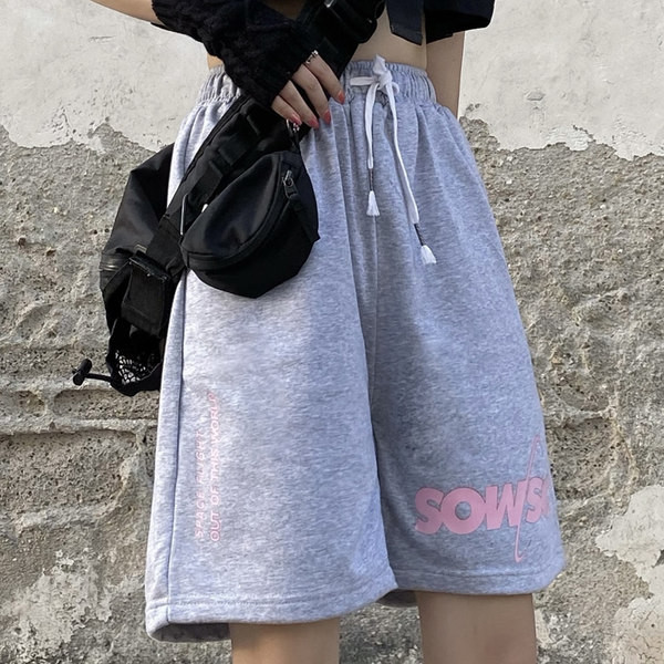 Γυναικείο σορτς με επιγραφές και κορδόνια σ δύο χρώματα