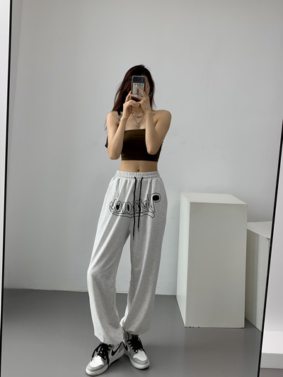 Νέο μοντέλο γυναικείο αθλητικό παντελόνι με στάμπα επιγραφής