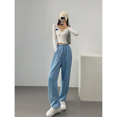 Αθλητικά και casual γυναικεία φόρμα σε πολλά χρώματα