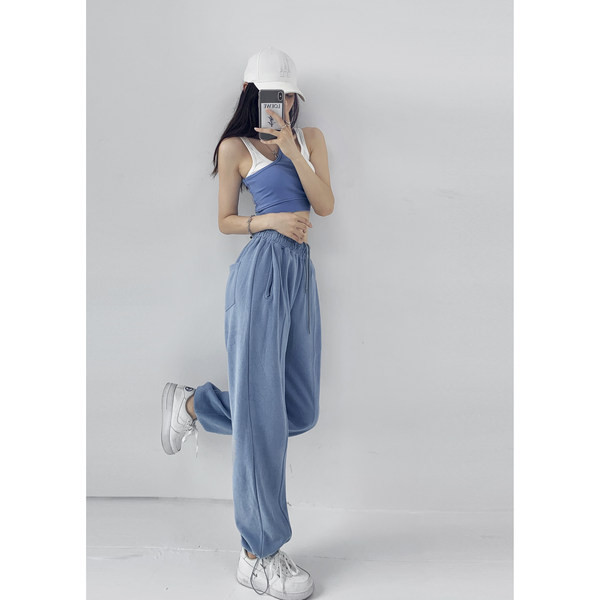 Αθλητικό παντελόνι  με ελαστική μέση και κορδόνια