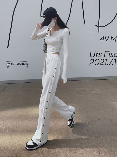 Casual γυναικεία φόρμαμε κουμπιά