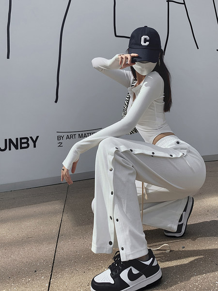 Casual γυναικεία φόρμαμε κουμπιά