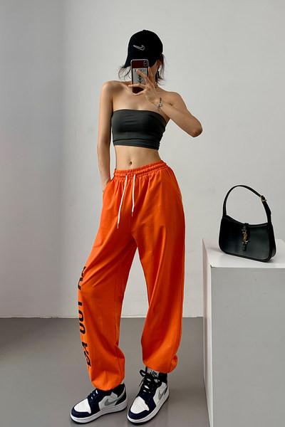 Спортно дамско широко долнище с надпис