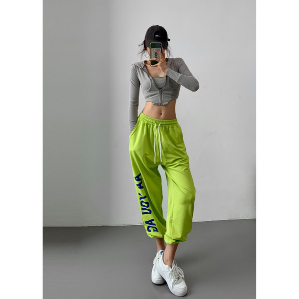 Спортно дамско широко долнище с надпис