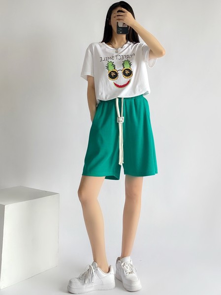 Naiste vabaaja lipsudega 3/4 lühikesed püksid