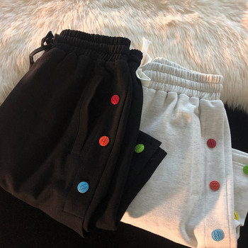 Дамски шорти с цветни копчета -черен и сив цвят
