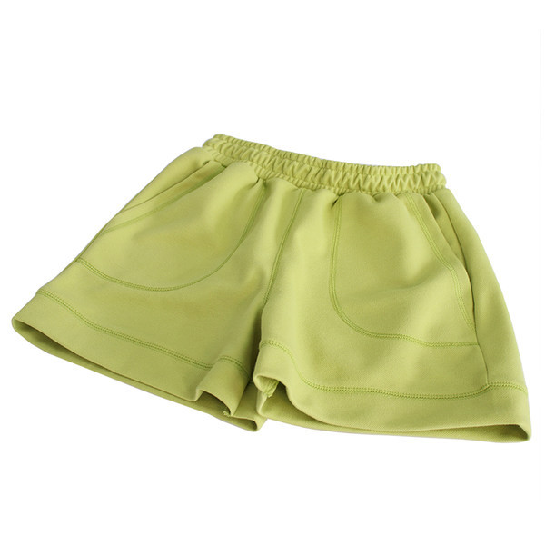 Къси панталони с джобове и еластична талия