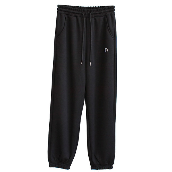 Спортен панталон с ластична талия и джобове 