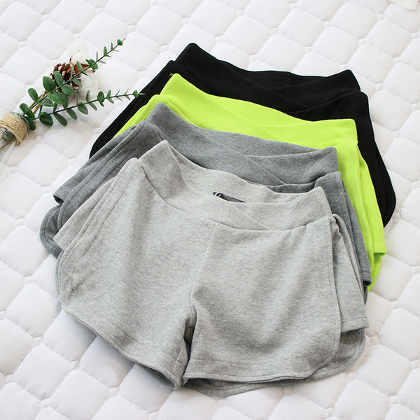 Γυναικείο βαμβακερό σορτς σε πολλά χρώματα