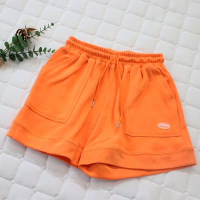 Γυναικείο βαμβακερό κοντό σορτς με έμβλημα και κορδόνια