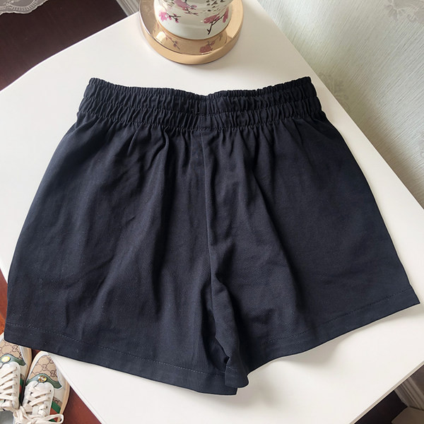 Κοντό γυναικείο βαμβακερό σορτς