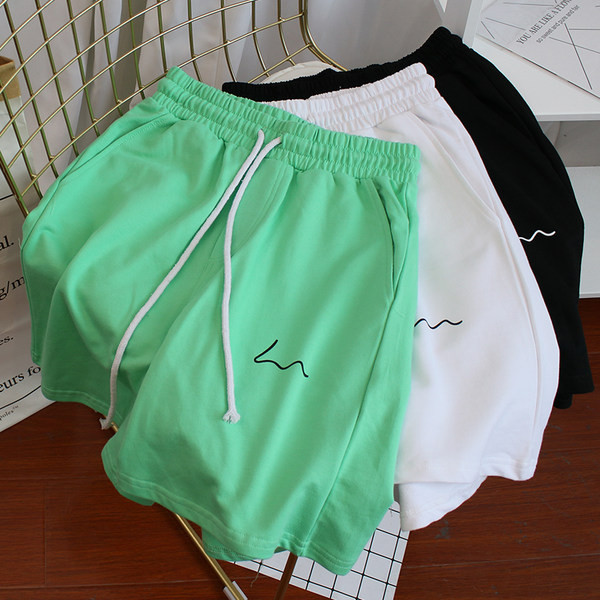 Casual αθλητικό φαρδύ σορτς για γυναίκες