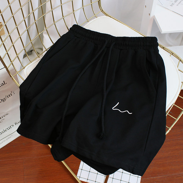 Casual αθλητικό φαρδύ σορτς για γυναίκες