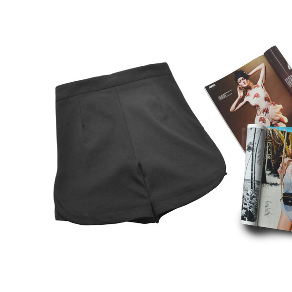 Σορτς σε μαύρο χρώμα