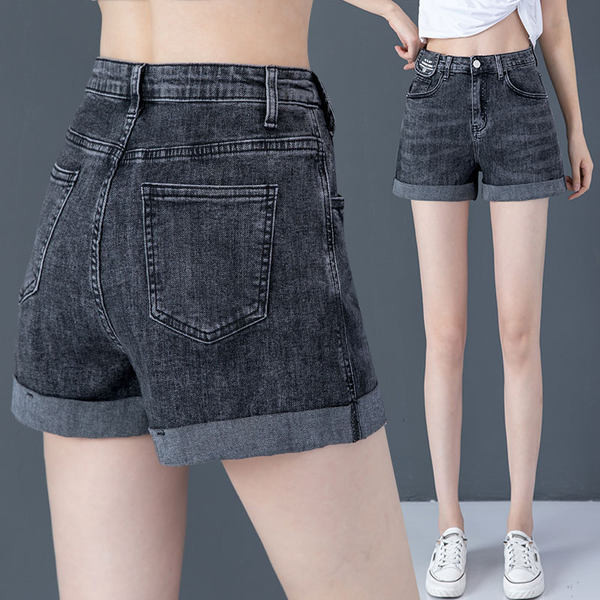 Uus kõrge vöökohaga teksapükste mudel