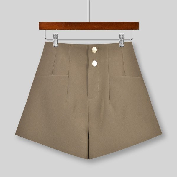 Γυναικείο σορτς με χρυσά κουμπιά