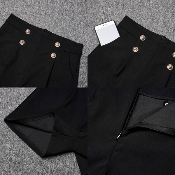 Moderné dámske šortky s gombíkmi - čierna farba