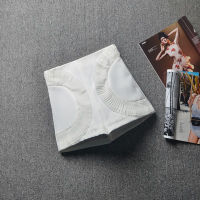 Γυναικείο κοντό εφαρμοστό παντελόνι με ψηλή μέση και φερμουάρ