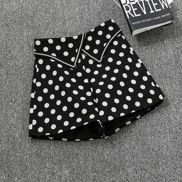 Naiste kõrge vöökohaga lühikesed püksid - kolme värvi