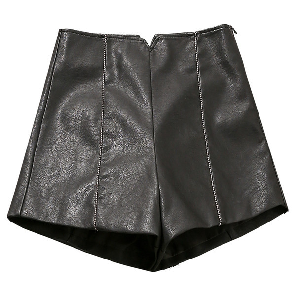 Liibuvad lühikesed püksid ökonahast