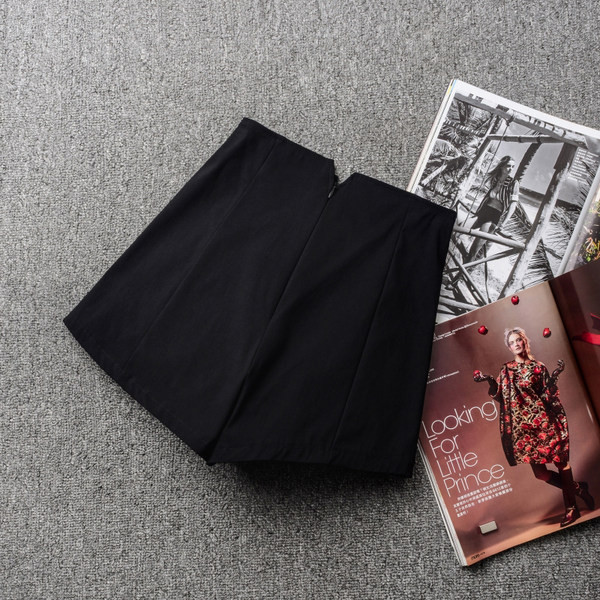 Γυναικείο σορτς  ψηλόμεσο - μαύρο χρώμα