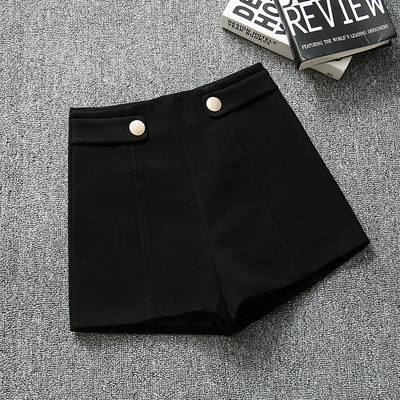 Μοντέρνο γυναικείο παντελόνι με κουμπιά