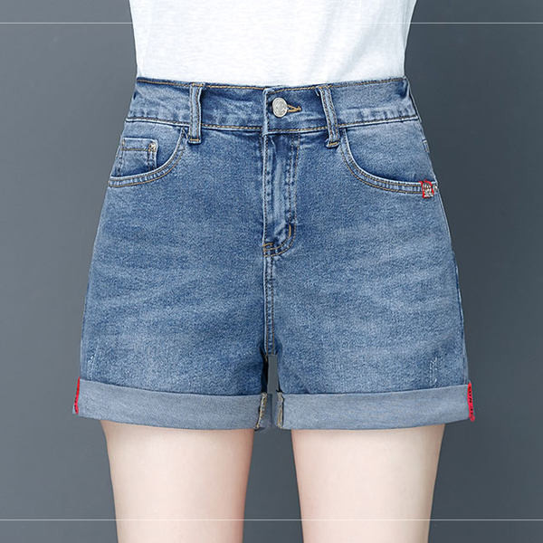 Τζιν σορτς με διπλωμένες άκρες και ελαστική μέση