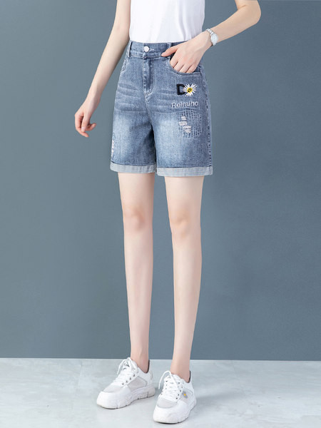 Νέο μοντέλο κοντό τζιν με κέντημα και ψηλόμεσο