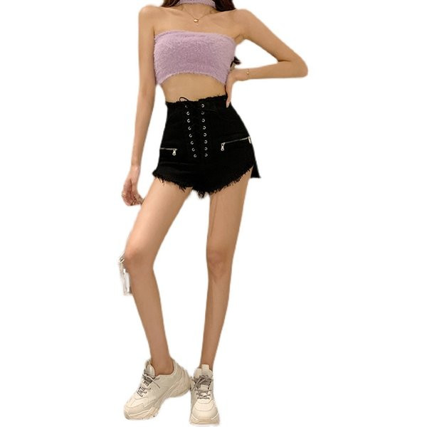 Ženske kratke hlače s visokim vezanjem u struku i poderanim motivima