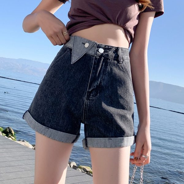 Μοντέρνο φαρδύ μοντέλο γυναικείο κοντό τζιν