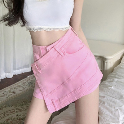 Ασύμμετρο σορτς με ψηλή μέση