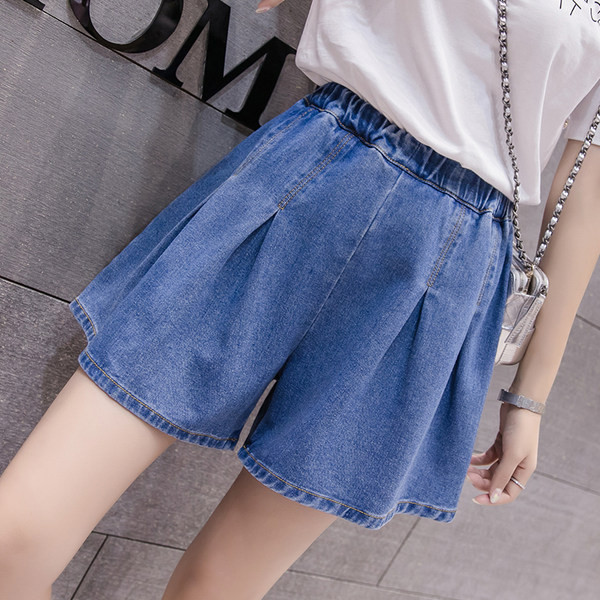 Γυναικείο τζιν σορτς με ψηλή μέση