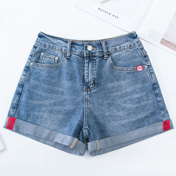 Kõrge vöökohaga teksad