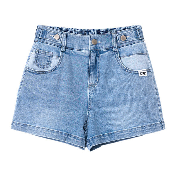 Κοντό γυναικείο τζιν απλό μοντέλο