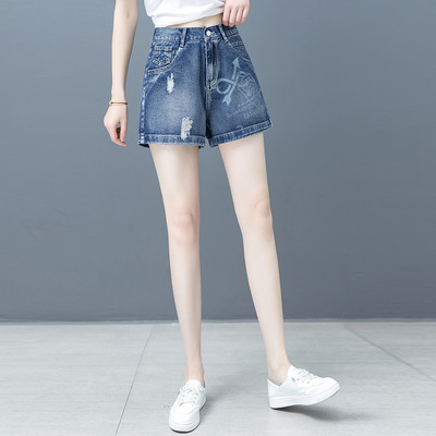 Casual τζιν σορτς με στάμπα