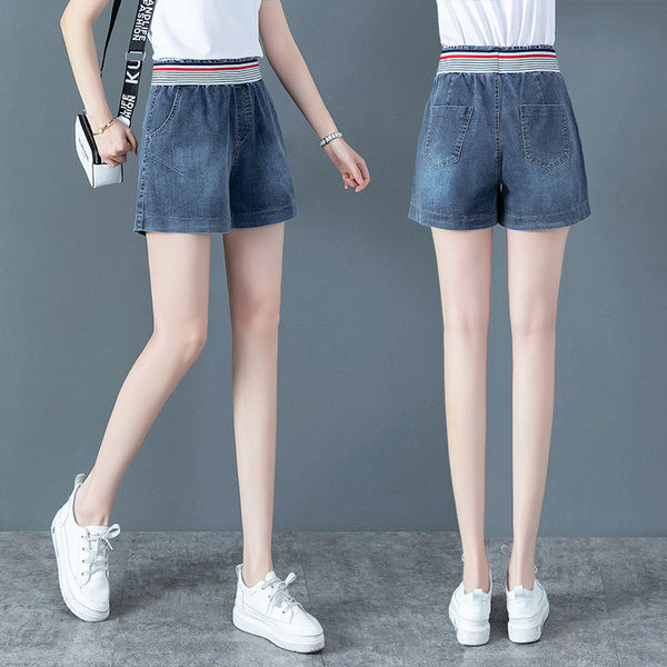 Γυναικείο τζιν σορτς με ελαστική μέση
