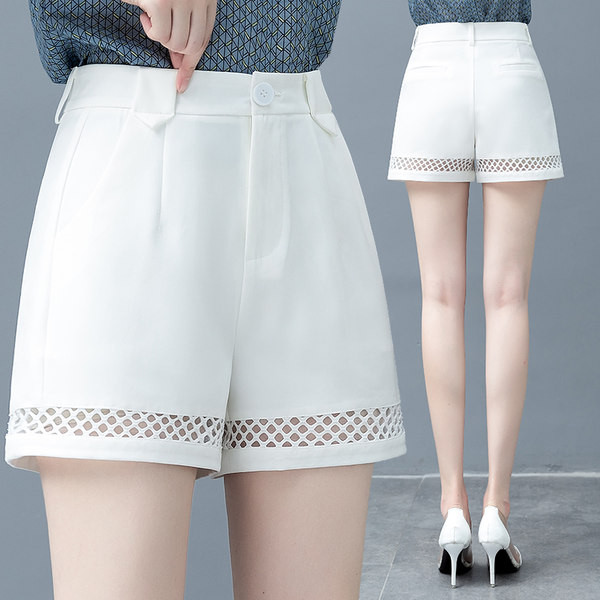 Μοντέρνο σορτς σε δύο χρώματα