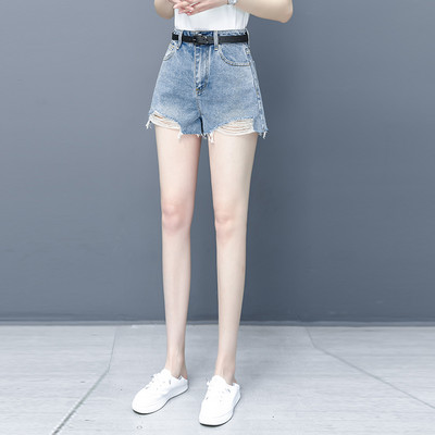 Casual γυναικείο τζιν σορτς με σκισμένα μοτίβα