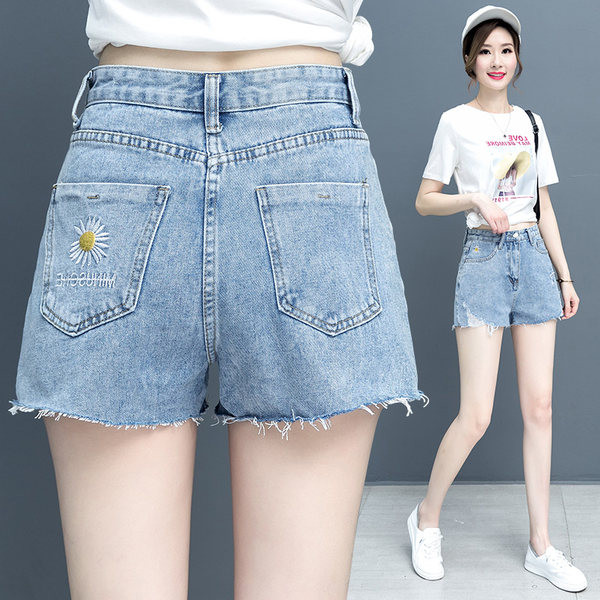 Rebenenud motiividega naiste teksapükste uus mudel