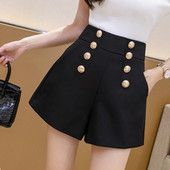 Γυναικεία σορτς - διαφορετικά μοντέλα