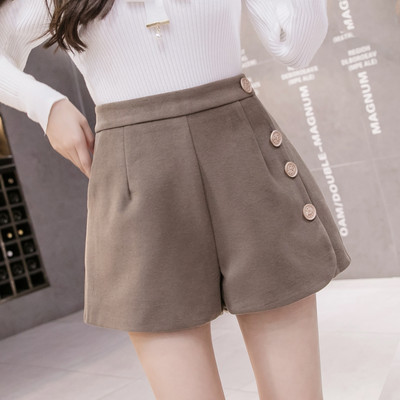 Γυναικεία σορτς - διαφορετικά μοντέλα