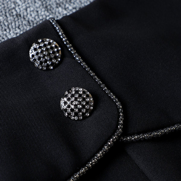 Γυναικείο σορτς σε μαύρο χρώμα κατάλληλο για το καλοκαίρι