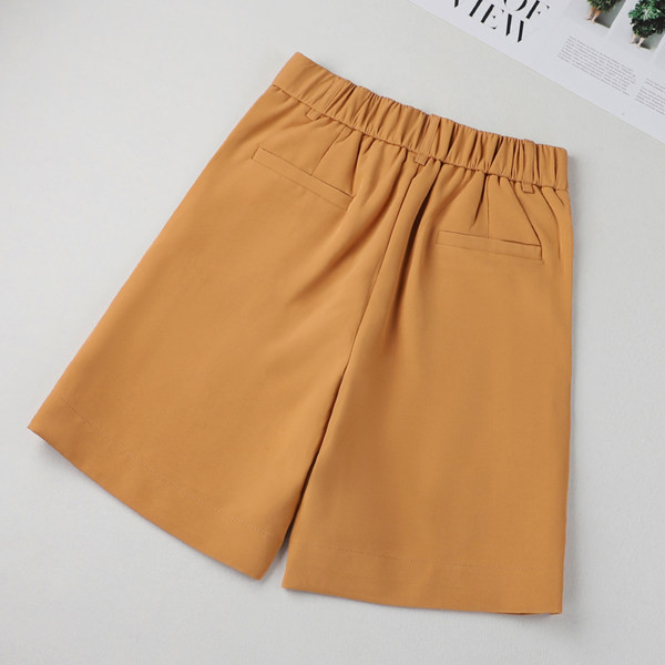 Широки къси панталони с копче