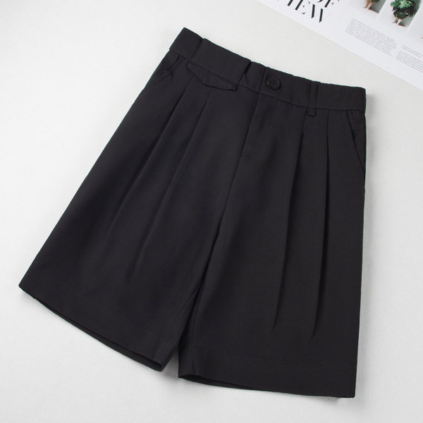 Широки къси панталони с копче