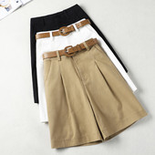 Μοντέρνο φαρδύ παντελόνι με ζώνη