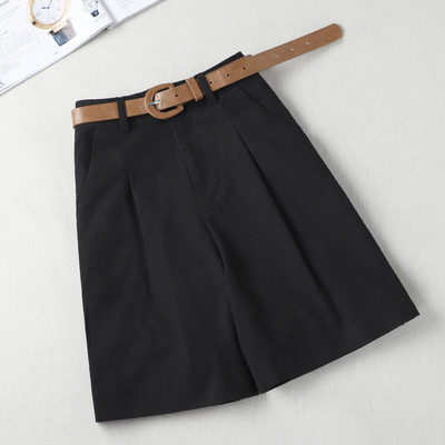 Μοντέρνο φαρδύ παντελόνι με ζώνη