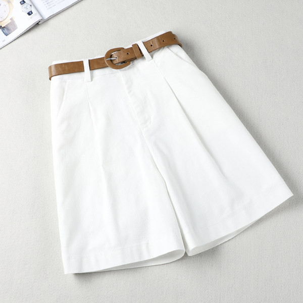 Μοντέρνο φαρδύ παντελόνι με ζώνη