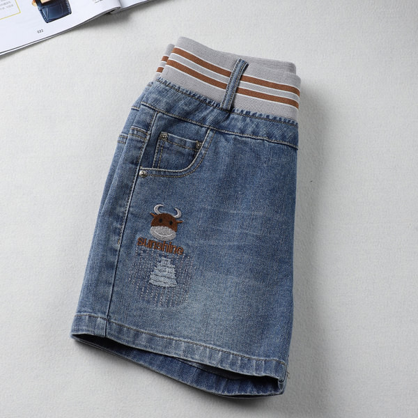 Naistele kõrge vöökohaga tekstiga teksapüksid